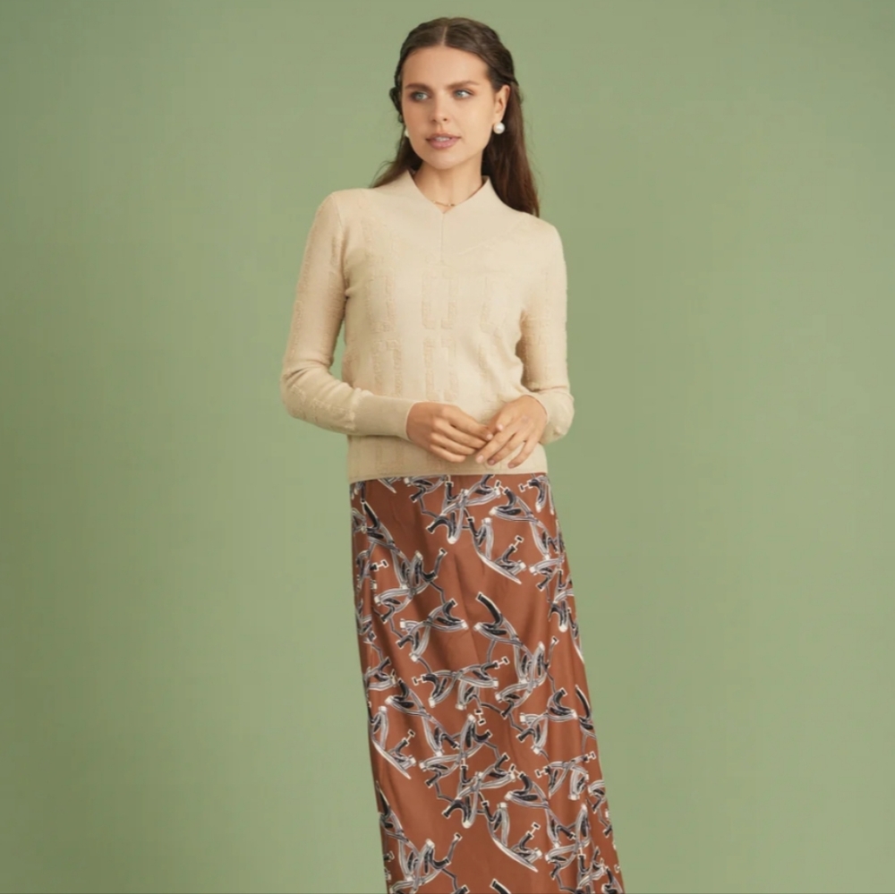 V Neck XS Ginger Cream Knit Sweater